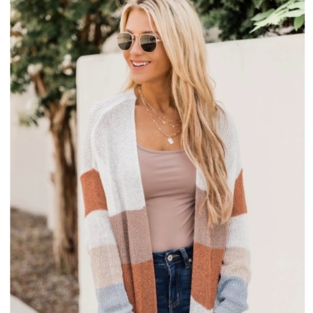 pink lily • lightweight neutral striped open front pocketed cardigan sweater
